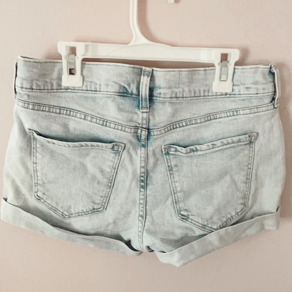 Boyfriend Jean Shorts - Picture 2 of 3